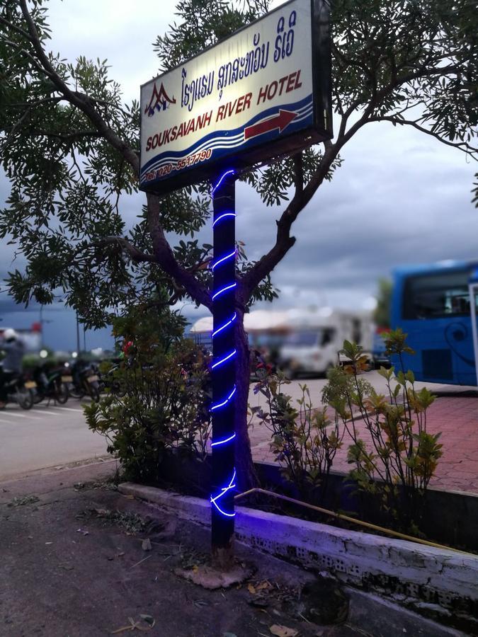 Suksavanh River 2 Hotel Ban Nongdouang Exterior foto